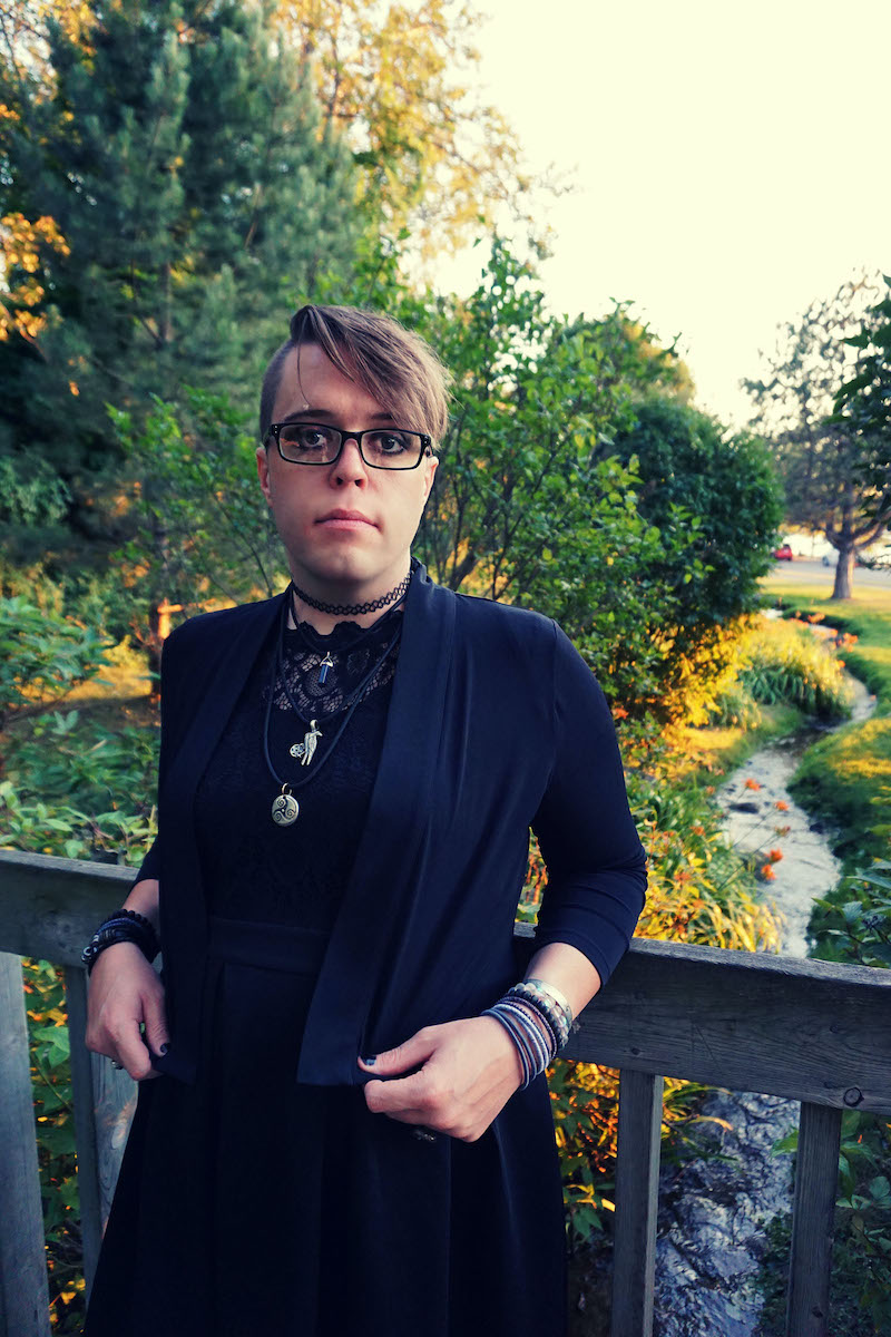 HuntSA-AuthorPic (Kate Pierce)